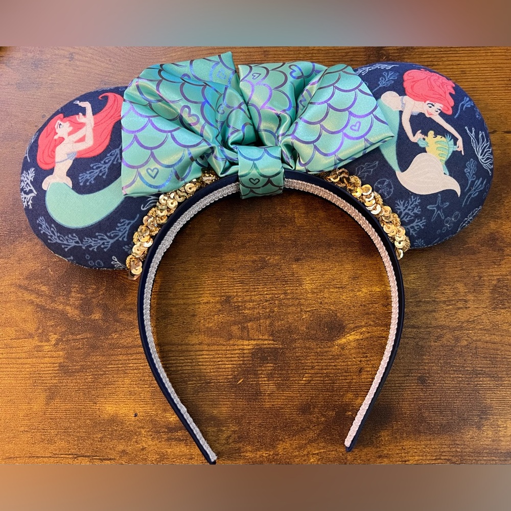 Little Mermaid Mickey Ears Headband Ariel Flounder Bow Disney EUC - Picture 2 of 9